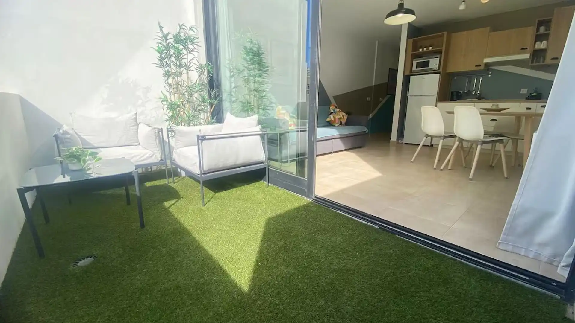 Terrace of Apartments for sale in La Oliva