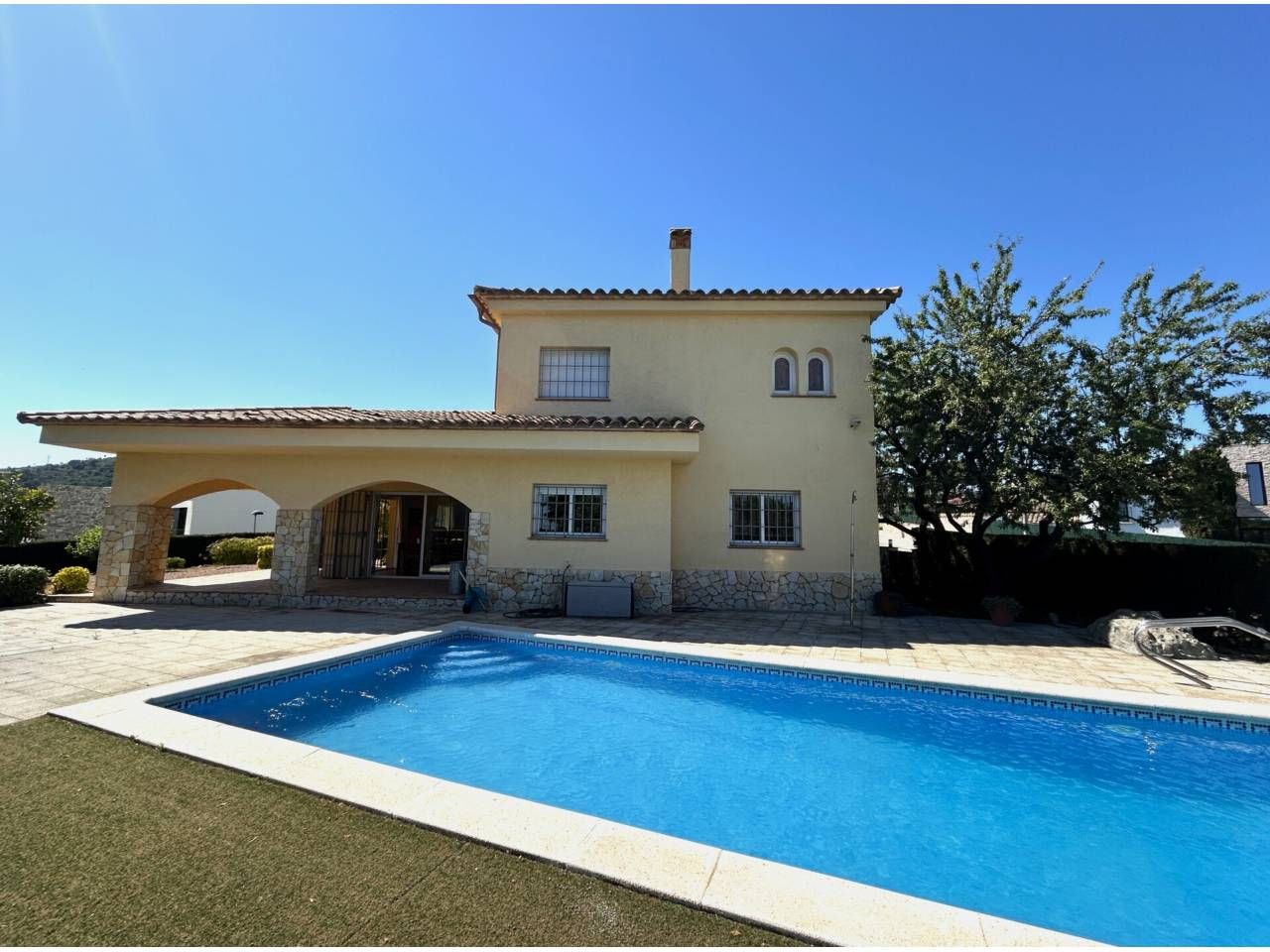 Swimming pool of House or chalet for sale in Castell-Platja d'Aro  with Air Conditioner, Heating and Private garden