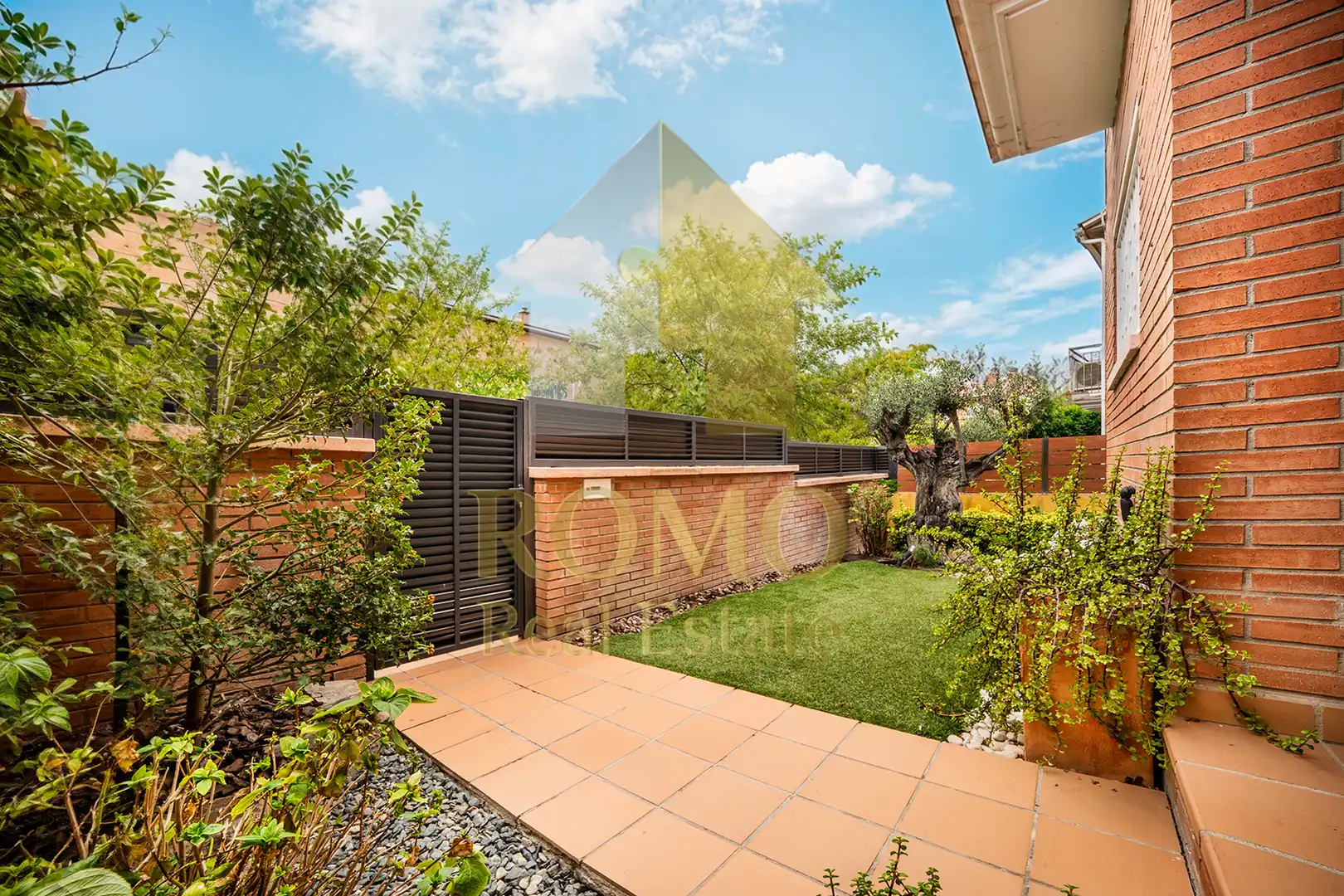 Casa pareada con terraza en venta en Santa Perpètua de Mogoda, imagen 43