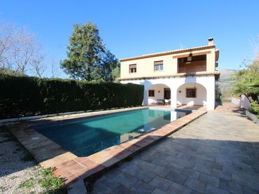 Casa amb piscina en venda a Orba
