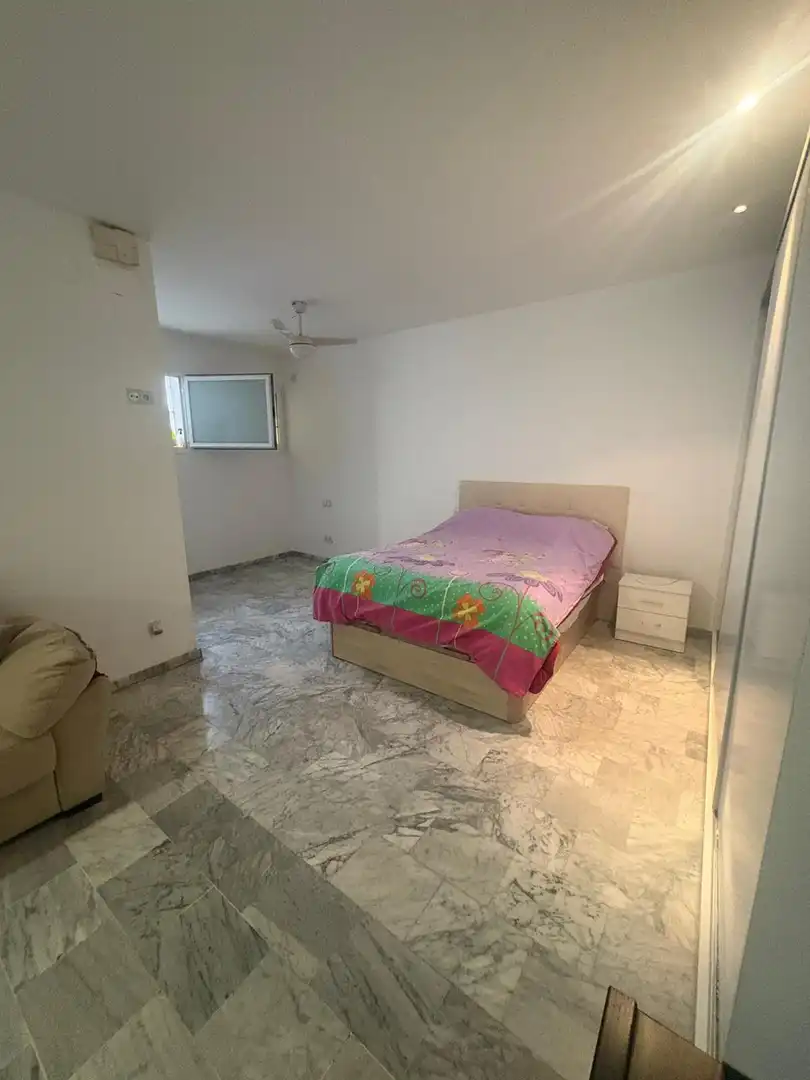 Bedroom of Study for sale in Estepona  with Air Conditioner, Terrace and Swimming Pool