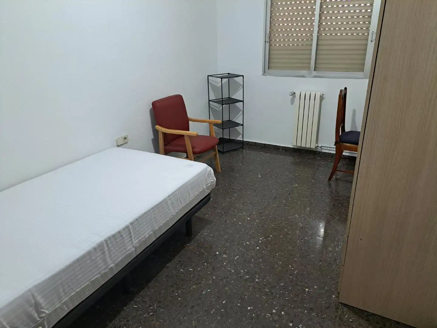Flat with terrace to rent in Feria, imagen 9