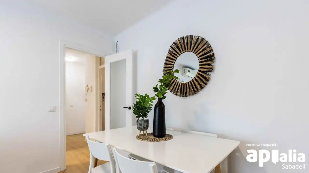 Comedor de Piso en venta en Sabadell con Aire acondicionado, Calefacción y Parquet