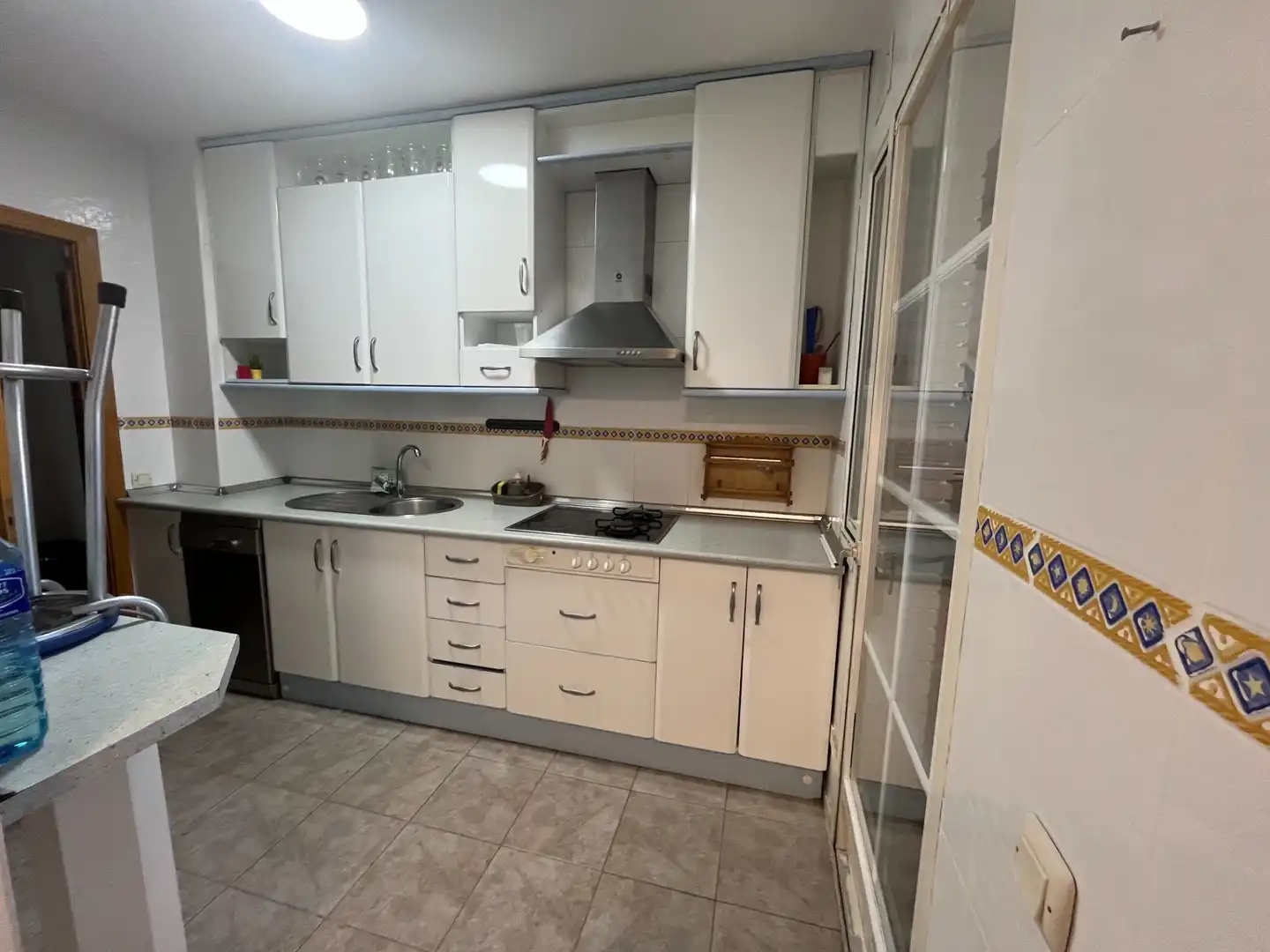 Kitchen of Flat for sale in Velilla de San Antonio  with Heating and Terrace