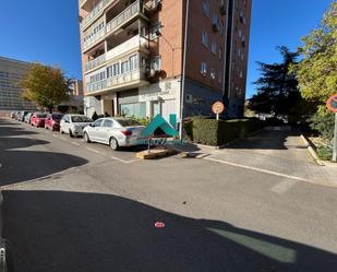 Vista exterior de Garatge en venda en Coslada