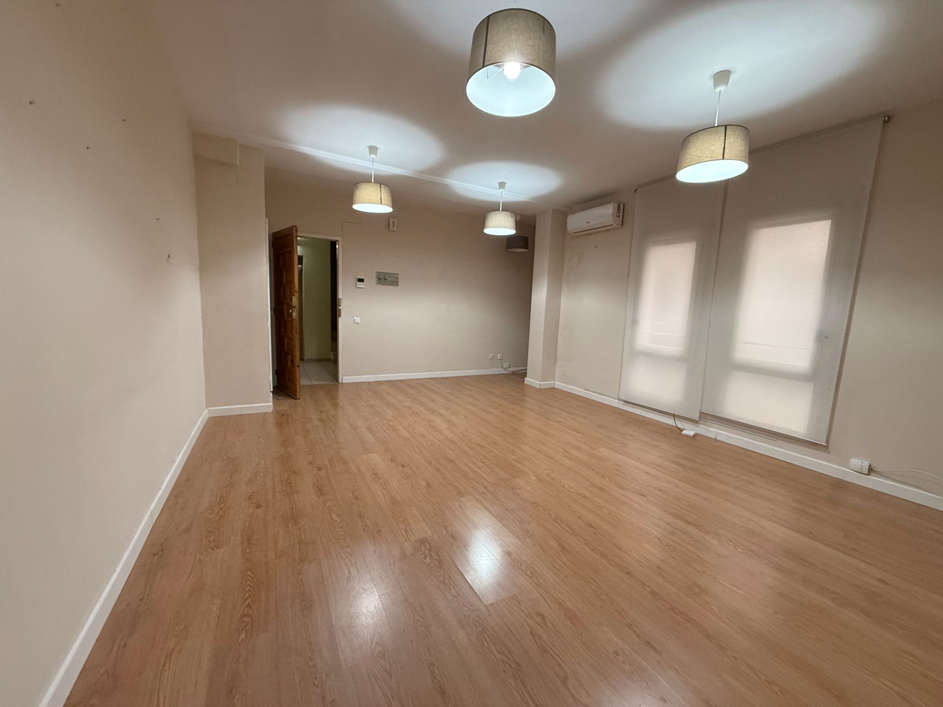 Oficina en venda en Sabadell amb Aire condicionat i Internet