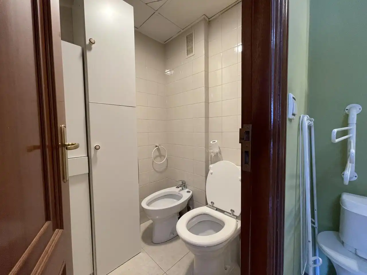 Baño de Piso en venta en A Coruña Capital  con Calefacción y Trastero