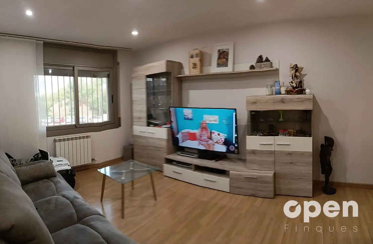Living room of Flat for sale in Terrassa  with Heating and Parquet flooring