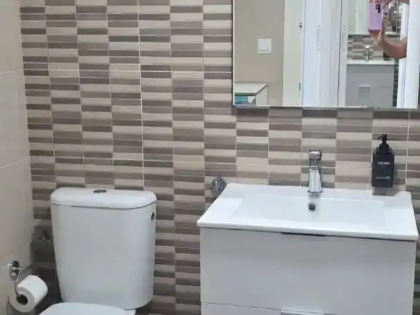 Bany de Estudi de lloguer en La Colina