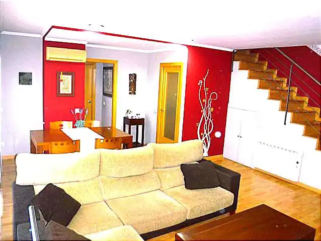 Sala d'estar de Dúplex en venda en La Ràpita amb Terrassa i Piscina