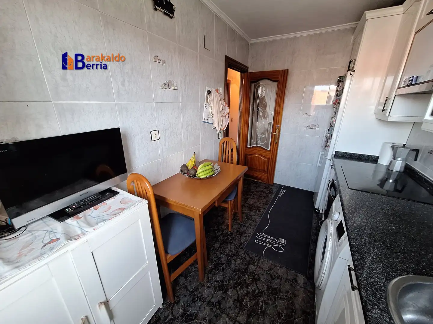 Flat with lift for sale in Granados Kalea, imagen 16