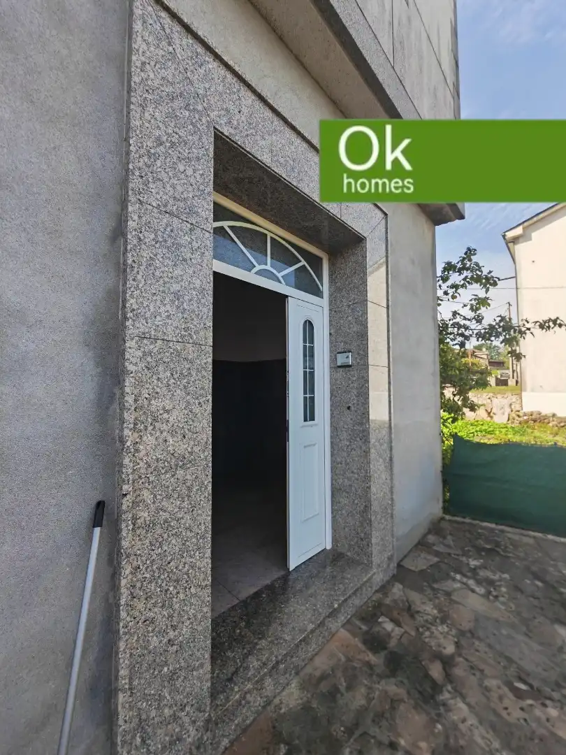 Casa o chalet en venta en Friol con Calefacción, Jardín privado y Trastero