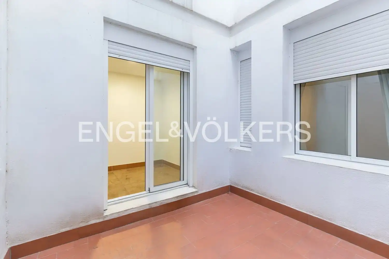 Flat for sale in Valencia  with Heating, Terrace and Storage room