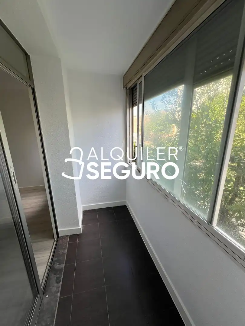 Habitación de Piso de alquiler en Madrid con Calefacción y Terraza