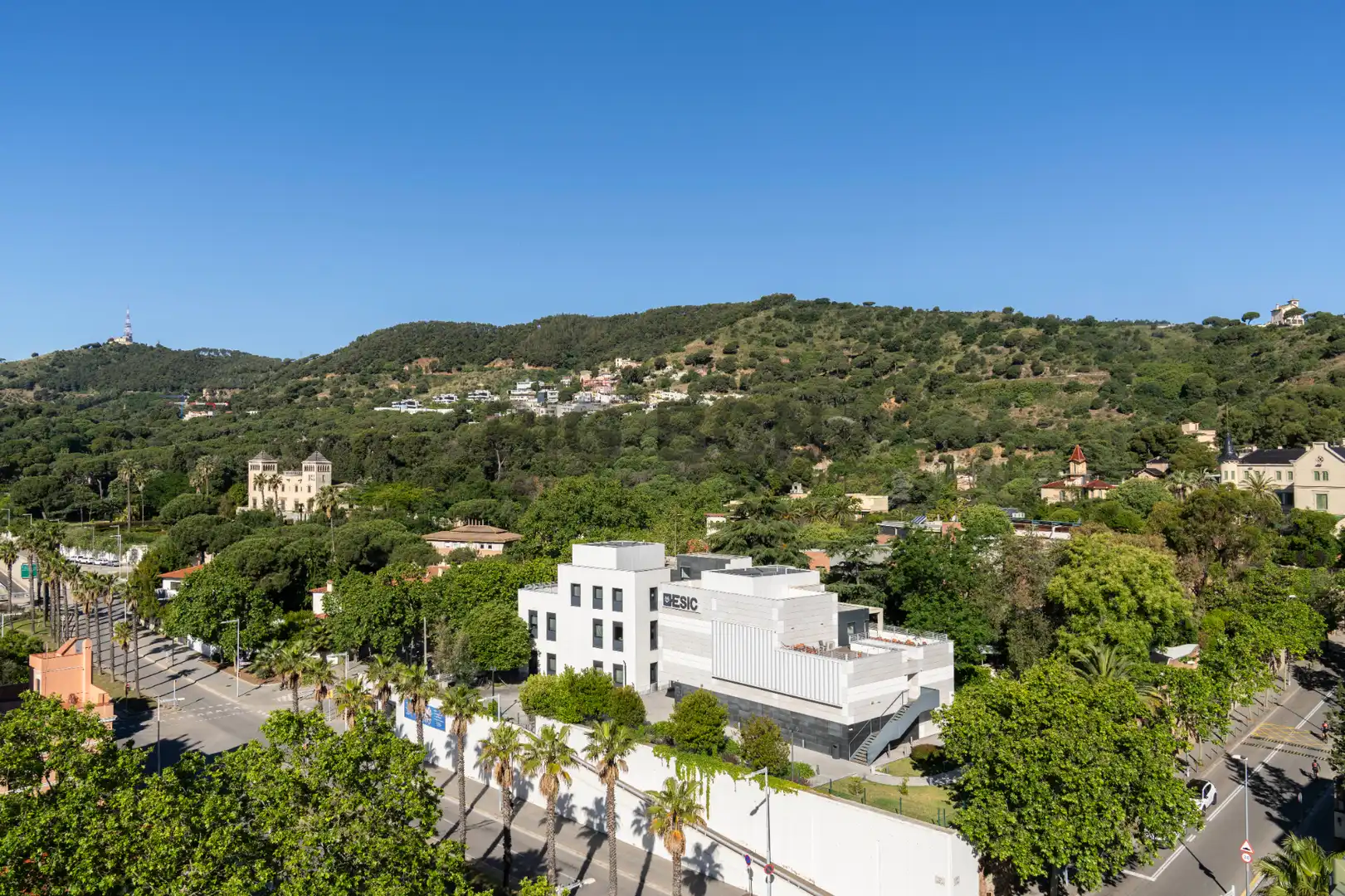 Vista exterior de Pis en venda en Barcelona amb Aire condicionat, Calefacció i Terrassa
