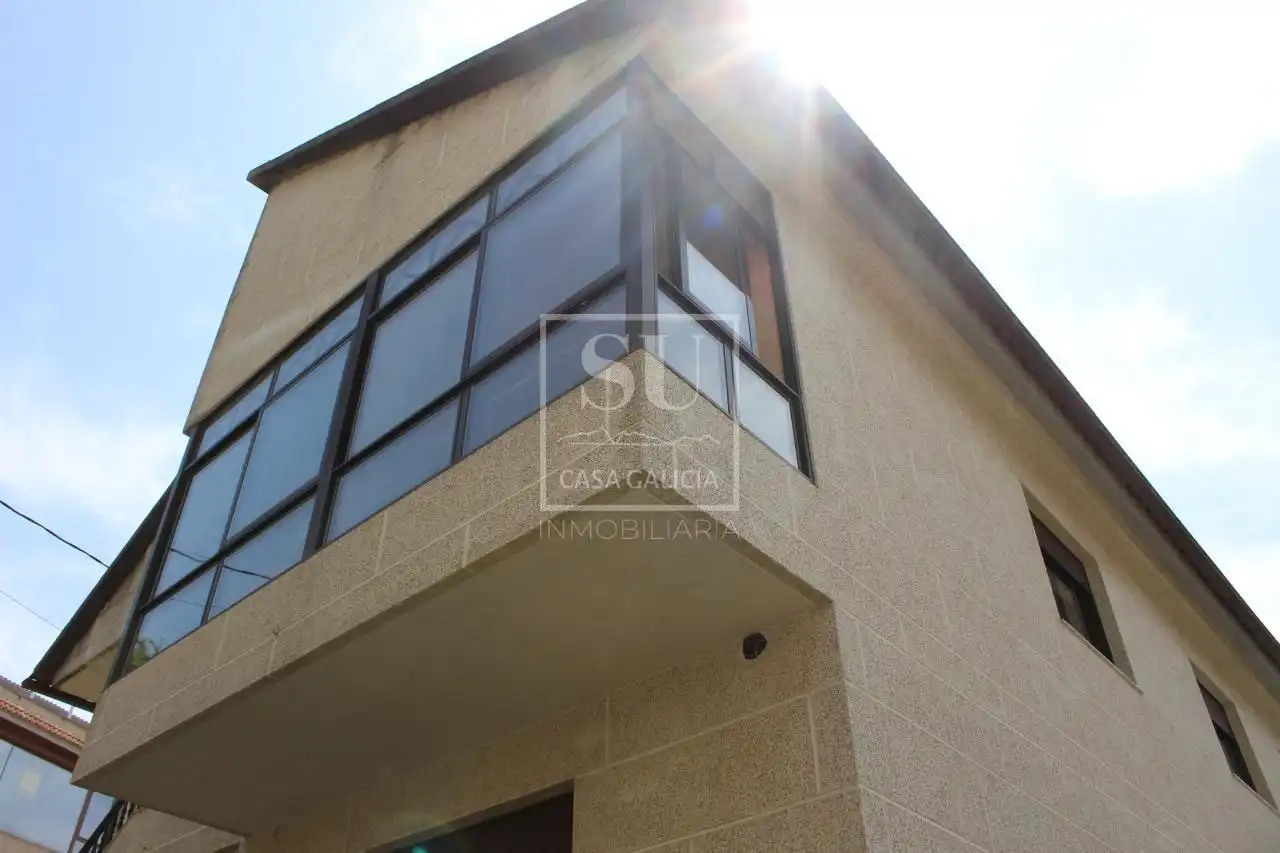 Vista exterior de Casa o xalet en venda en Baiona amb Calefacció i Jardí privat