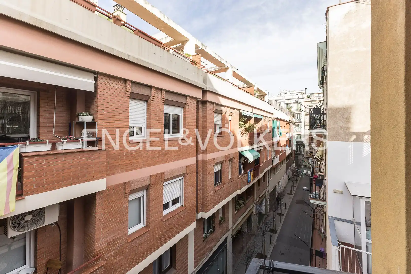 Vista exterior de Casa o xalet en venda en Barcelona amb Aire condicionat, Calefacció i Terrassa