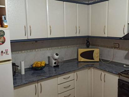 Kitchen of Single-family semi-detached for sale in  Jaén Capital  with Private garden and Terrace