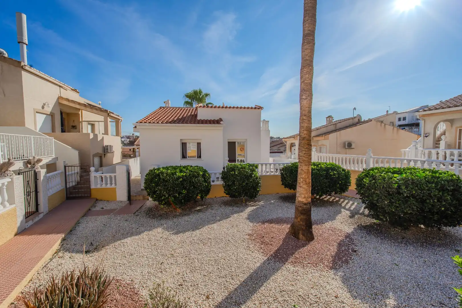 Vista exterior de Casa o xalet en venda en Rojales amb Terrassa, Traster i Piscina