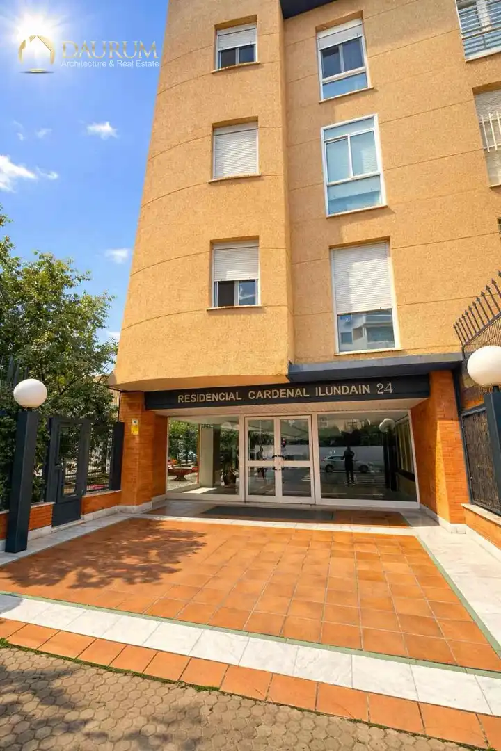 Exterior view of Duplexes for sale in Sevilla  with Air Conditioner, Heating and Terrace