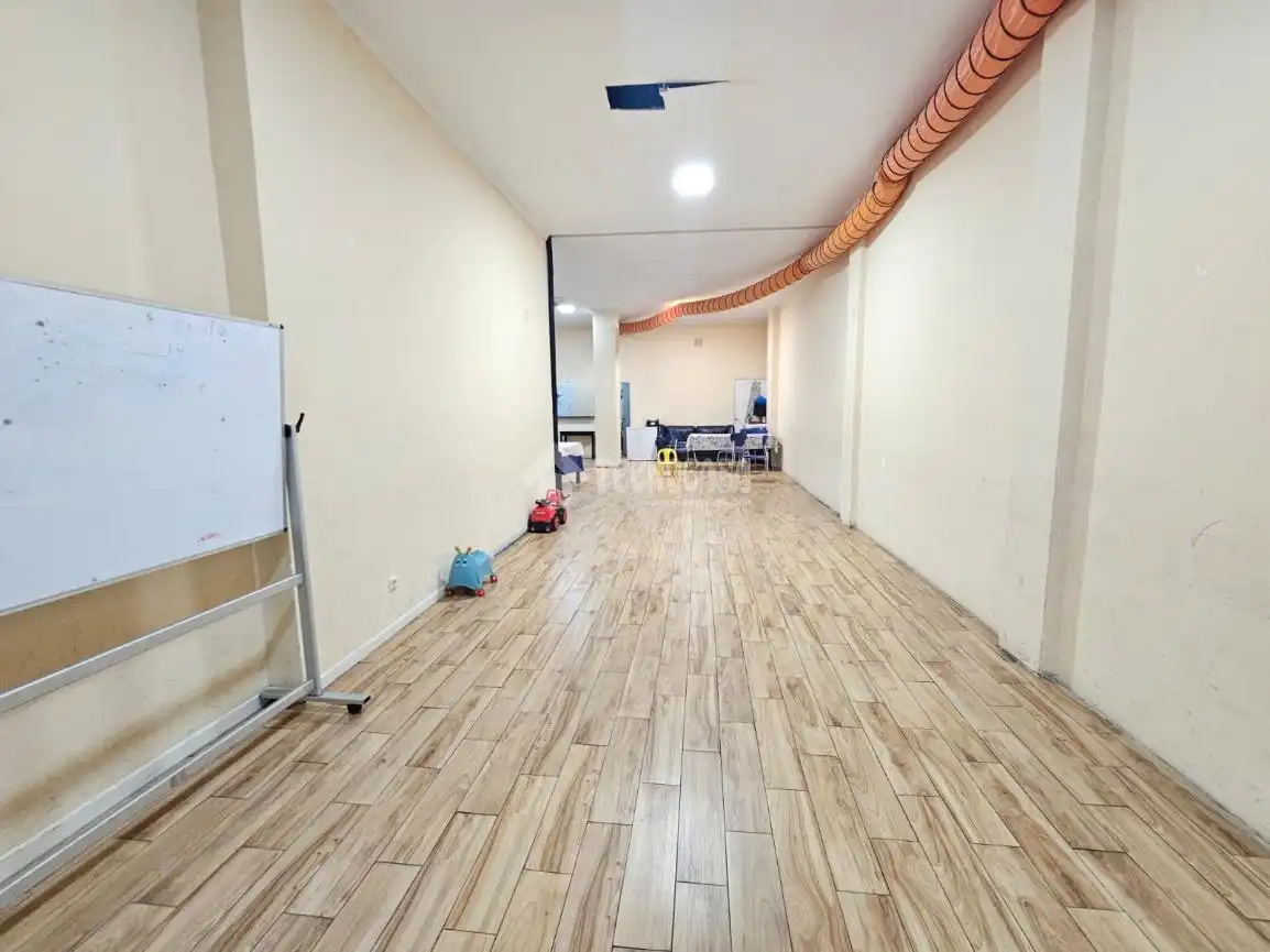 Local en venta en Carabanchel