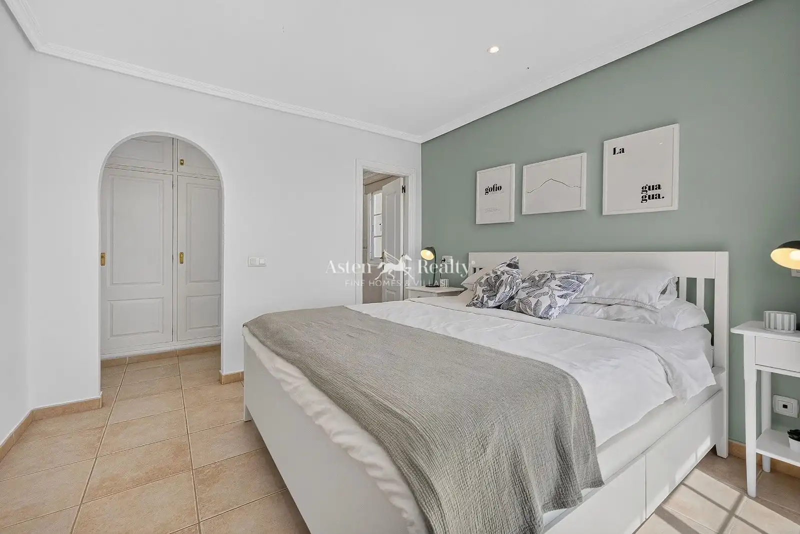 Casa aparellada amb piscina en venda a Juan Carlos I 115, imagen 27