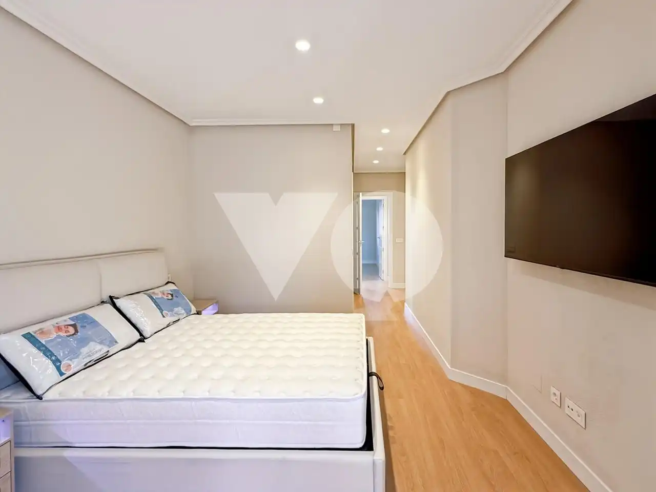 Schlafzimmer von Erdgeschoss zur Miete in Majadahonda mit Heizung, Privatgarten und Terrasse