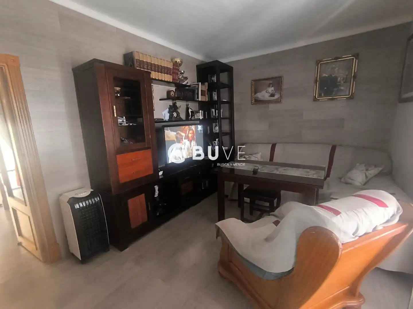 Sala de estar de Casa adosada en venta en Lucena con Calefacción y Amueblado