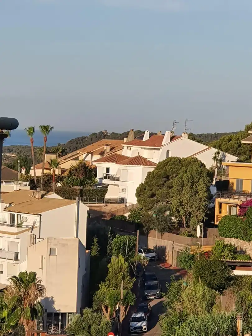 Außenansicht von Wohnung zum Verkauf in Sant Pere de Ribes mit Klimaanlage, Heizung und Terrasse