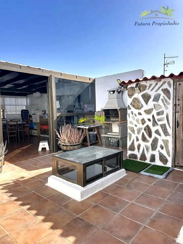 Terrassa de Dúplex en venda en Arrecife amb Aire condicionat, Terrassa i Moblat