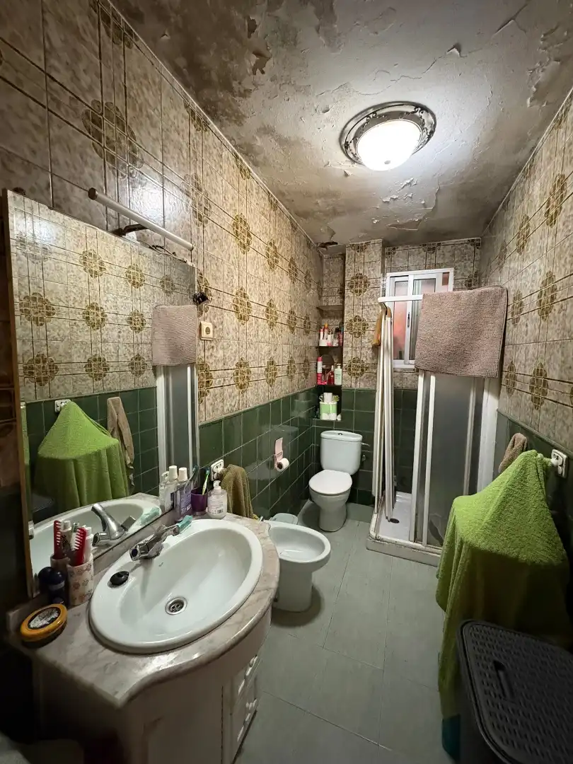 Bathroom of Flat for sale in Jerez de la Frontera