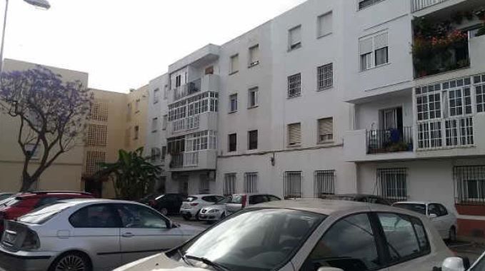 Vista exterior de Pis en venda en Chiclana de la Frontera