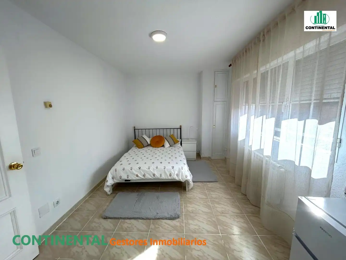 Habitación de Piso para compartir en Las Rozas de Madrid con Calefacción, Jardín privado y Terraza