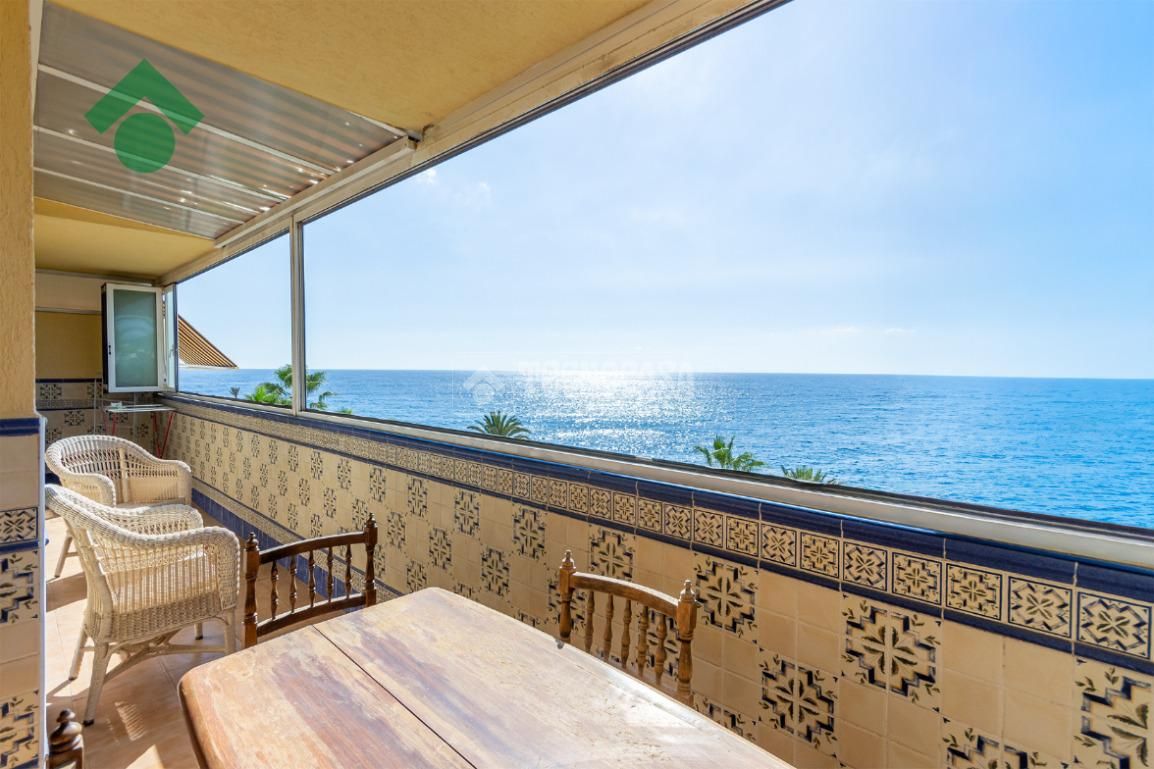 Bedroom of Flat for sale in Almuñécar