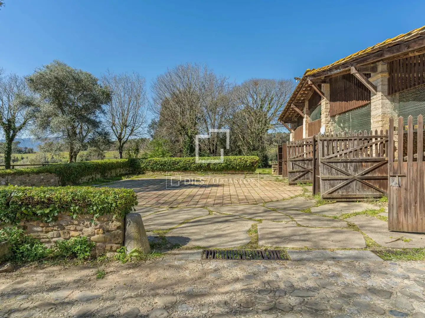 Jardín de Finca rústica en venta en Fontcoberta con Calefacción, Jardín privado y Terraza