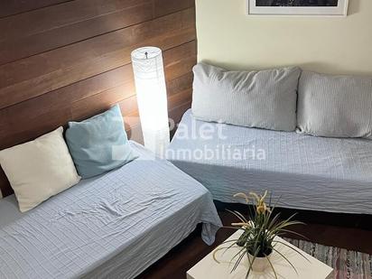 Bedroom of Duplex for sale in  Barcelona Capital  with Air Conditioner, Heating and Alarm