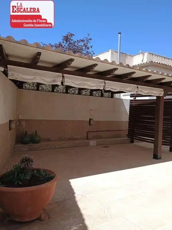 Terraza de Casa o chalet en venta en Castalla con Aire acondicionado, Calefacción y Jardín privado