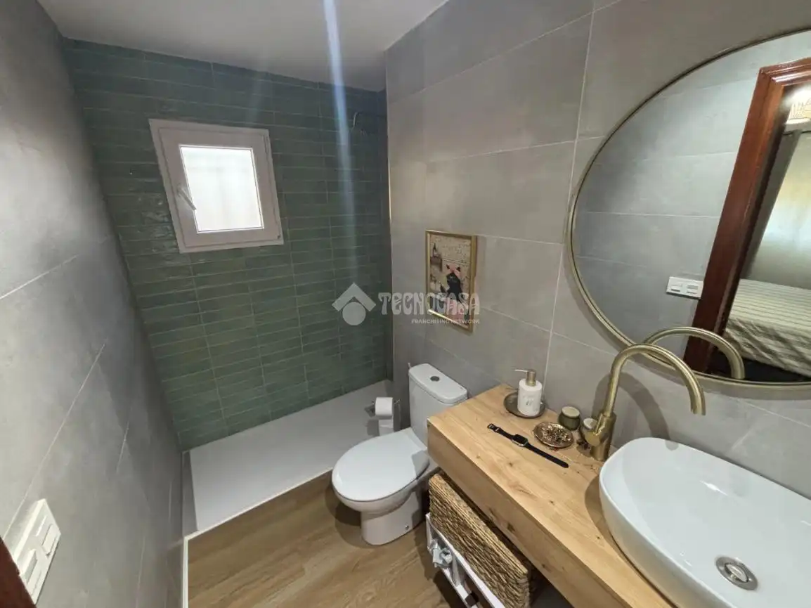 Baño de Piso en venta en Málaga con Aire acondicionado, Calefacción y Parquet