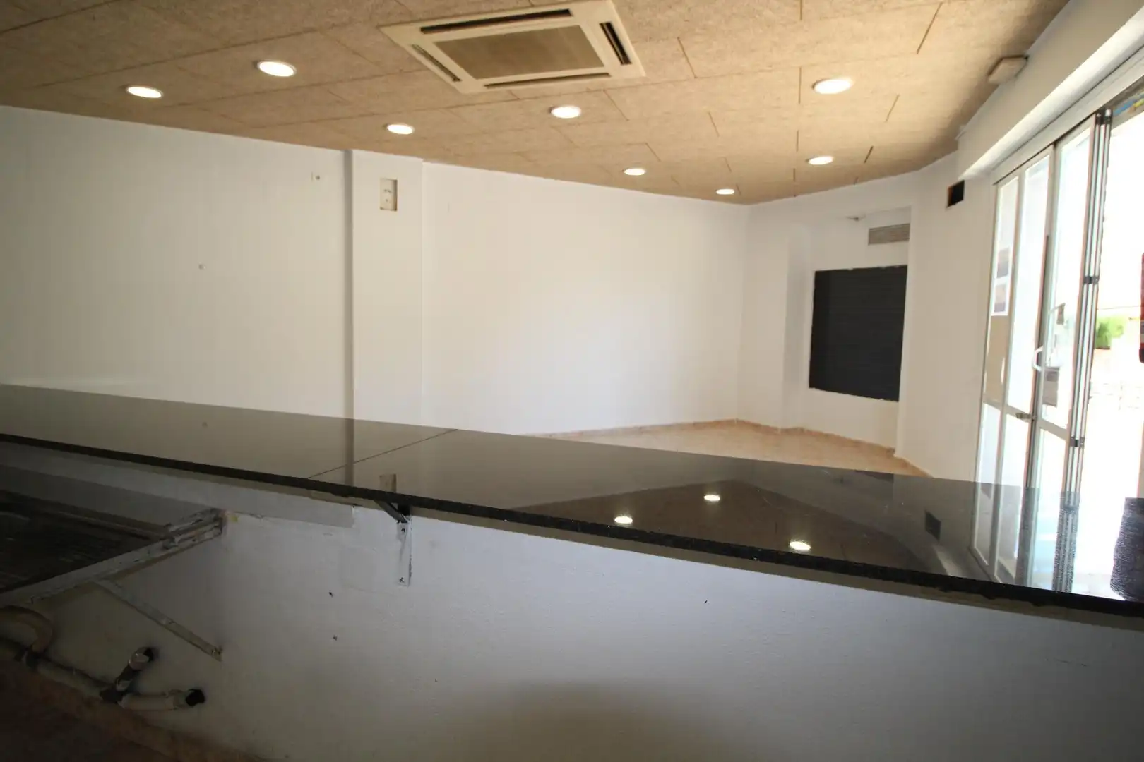 Commercial properties for rent in Oropesa del Mar / Orpesa  with Terrace