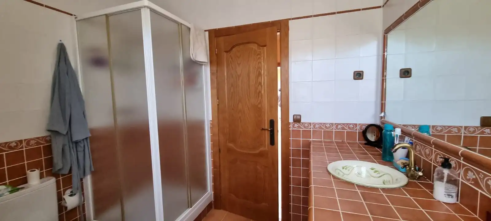 Bany de Casa o xalet en venda en Moralzarzal amb Aire condicionat, Calefacció i Jardí privat