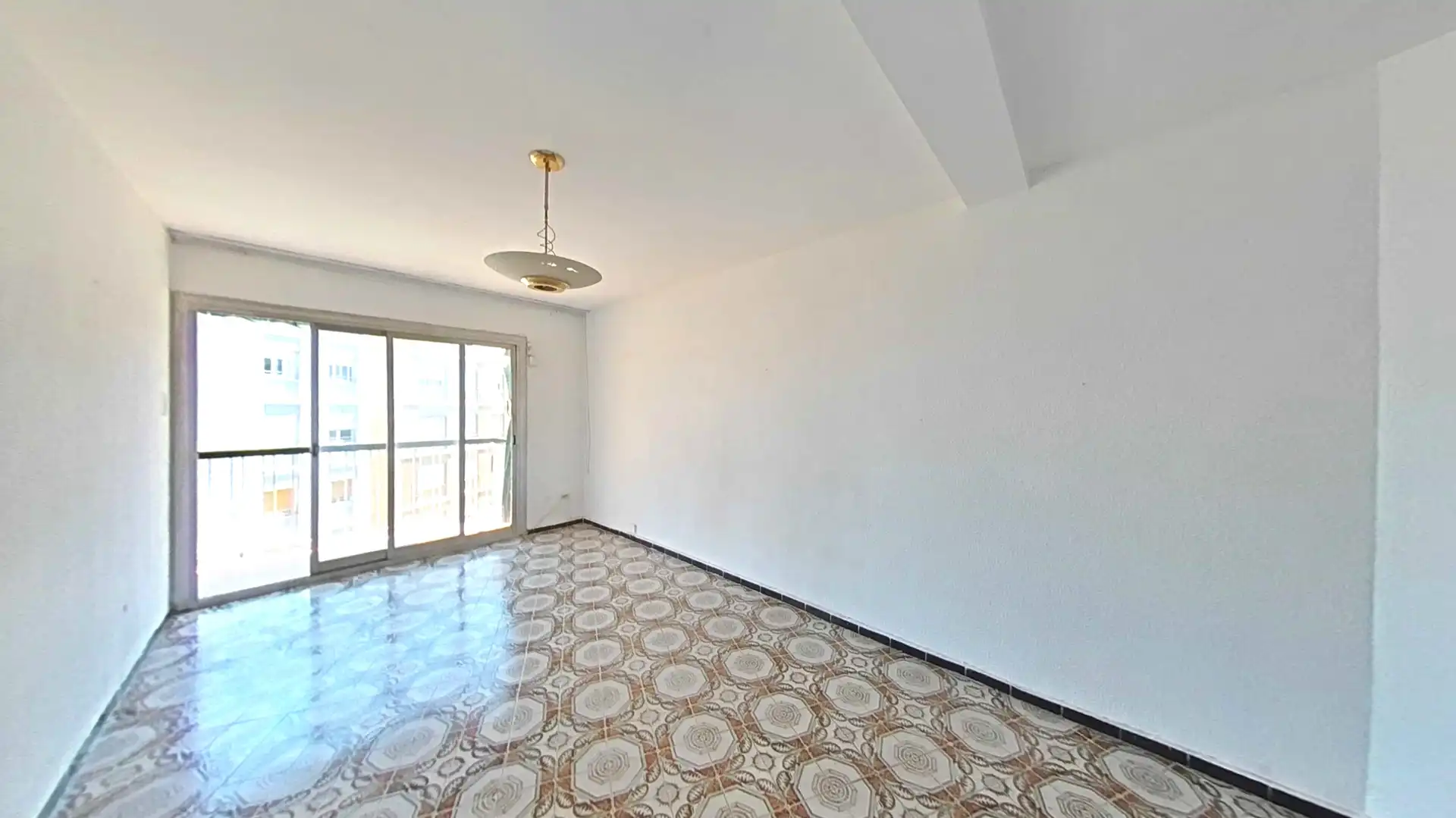 Sala de estar de Piso en venta en Badalona con Calefacción, Terraza y Balcón