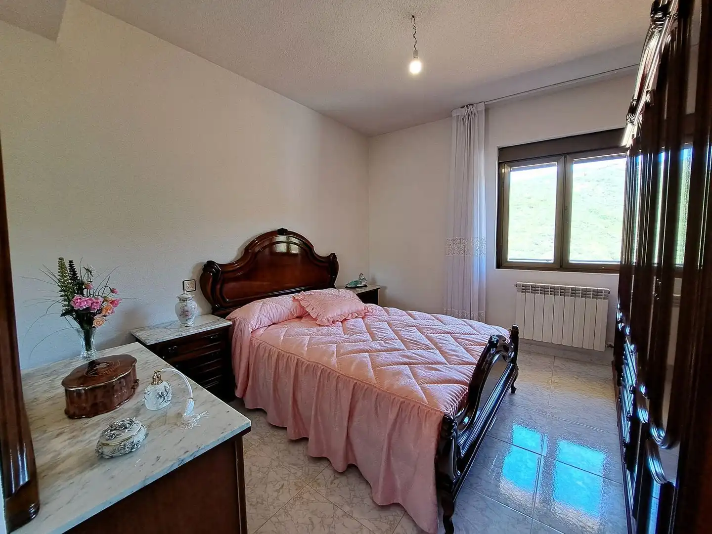 Bedroom of Houses for sale in San Esteban de la Sierra  with Terrace and Storage room