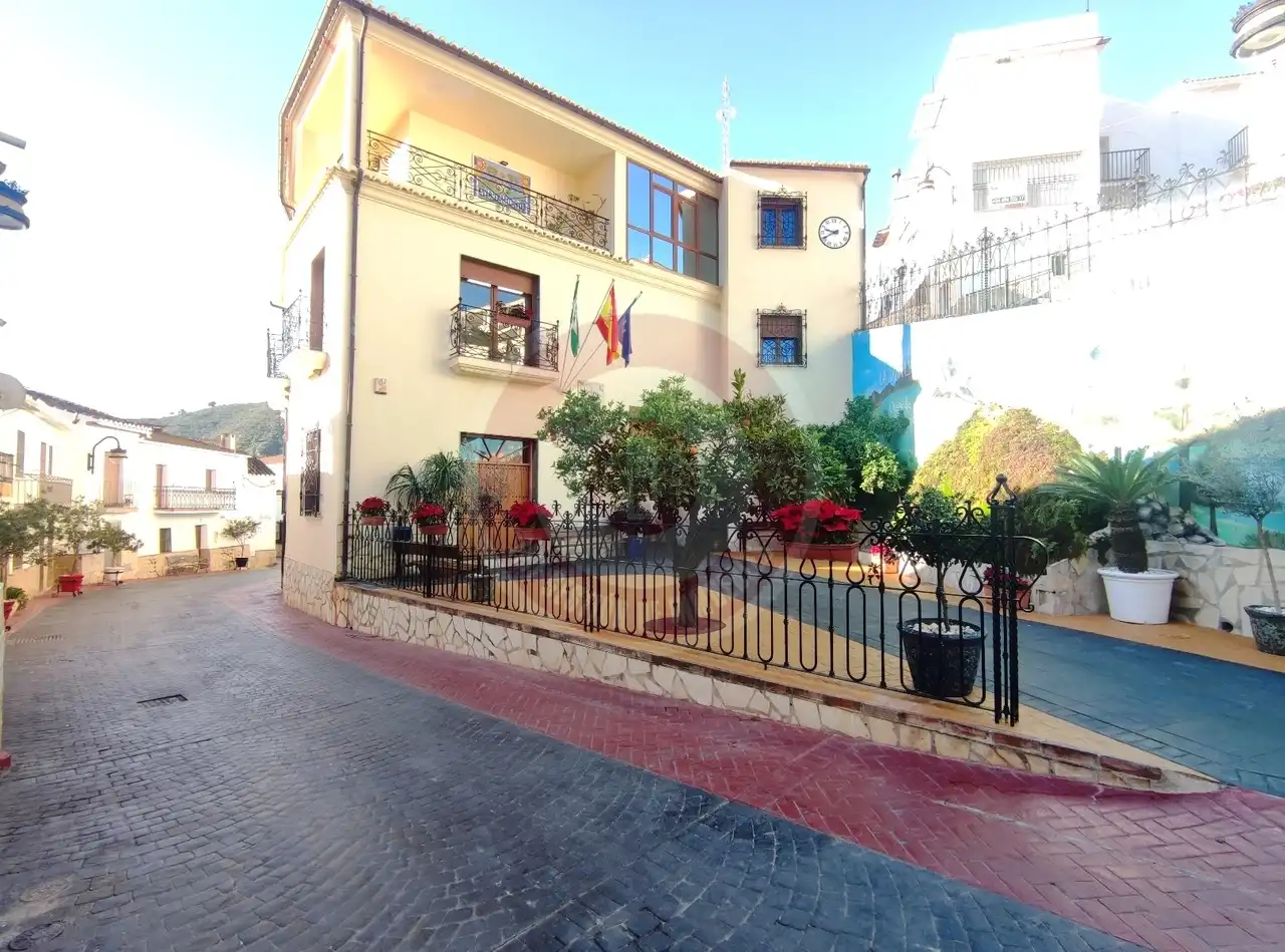 Exterior view of Houses for sale in Viñuela  with Terrace, Furnished and Balcony