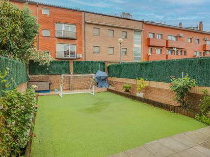 Jardí de Casa o xalet en venda en Granollers amb Aire condicionat, Calefacció i Terrassa