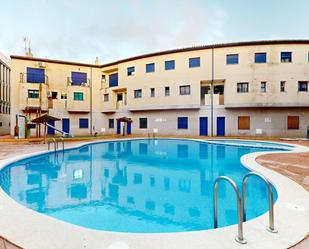 Piscina de Pis en venda en La Llosa amb Aire condicionat