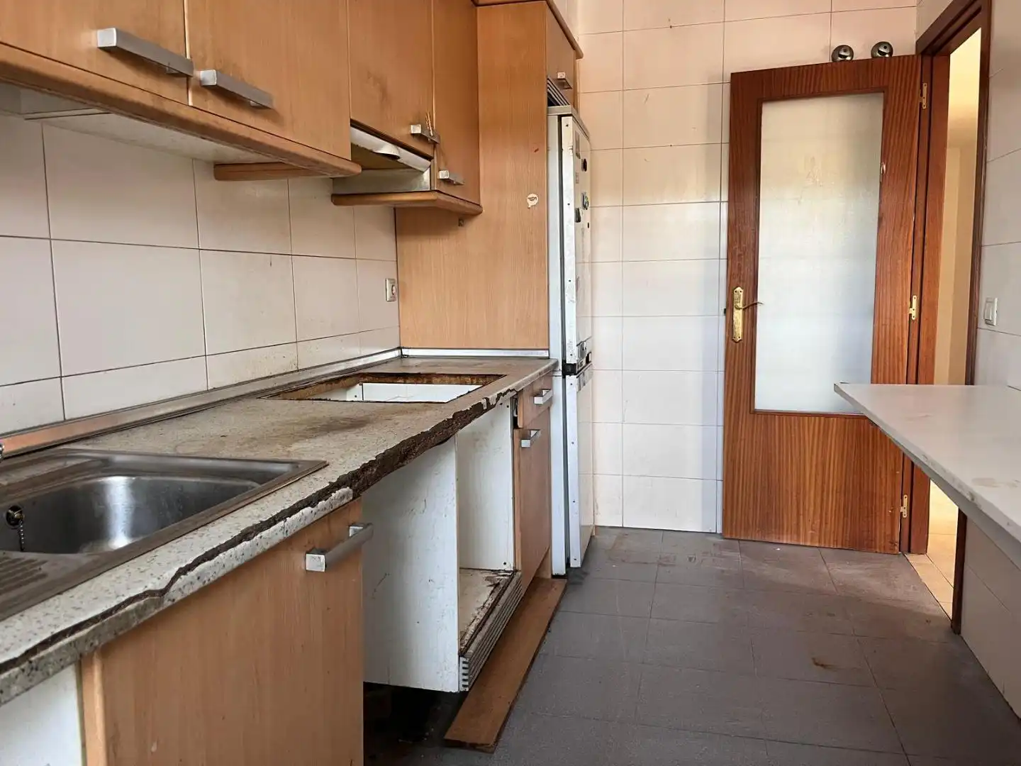 Küche von Wohnung zum Verkauf in Sabiñánigo mit Terrasse und Abstellraum