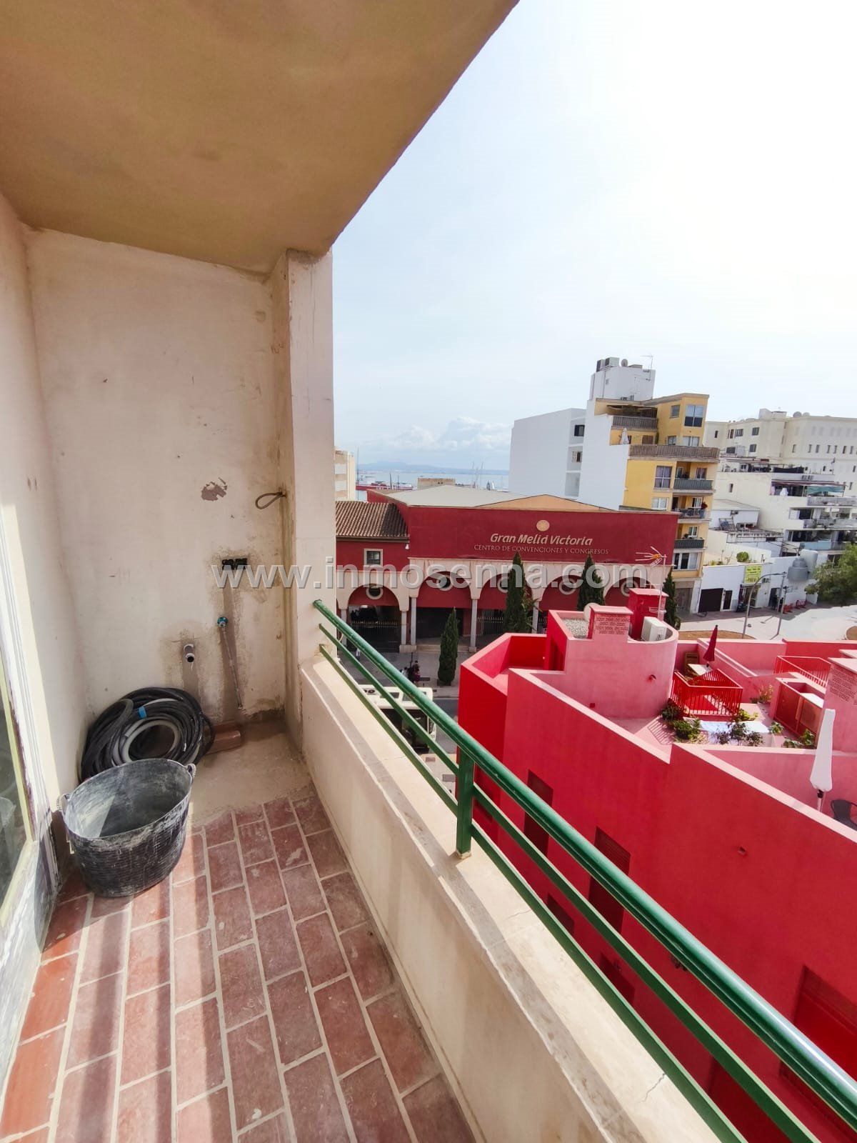Exterior view of Study for sale in  Palma de Mallorca  with TV