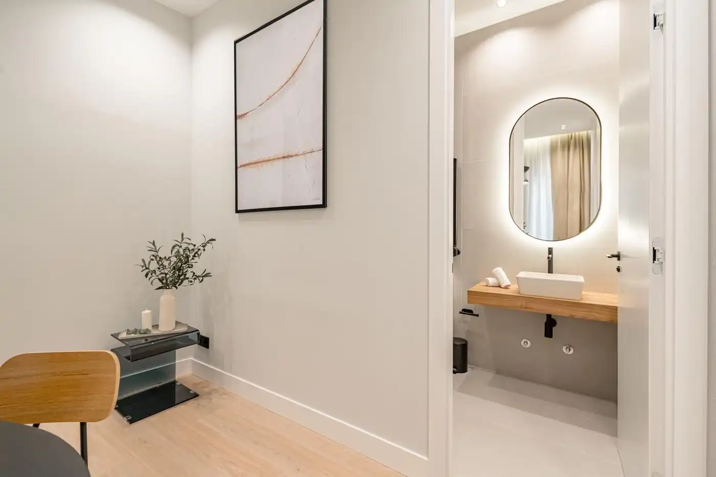 Badezimmer von Wohnung zum Verkauf in Madrid mit Klimaanlage und Heizung