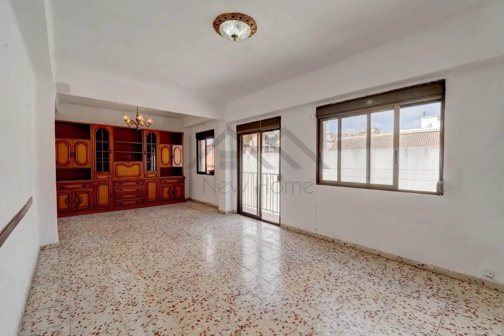 Sala d'estar de Pis en venda en Valencia amb Balcó