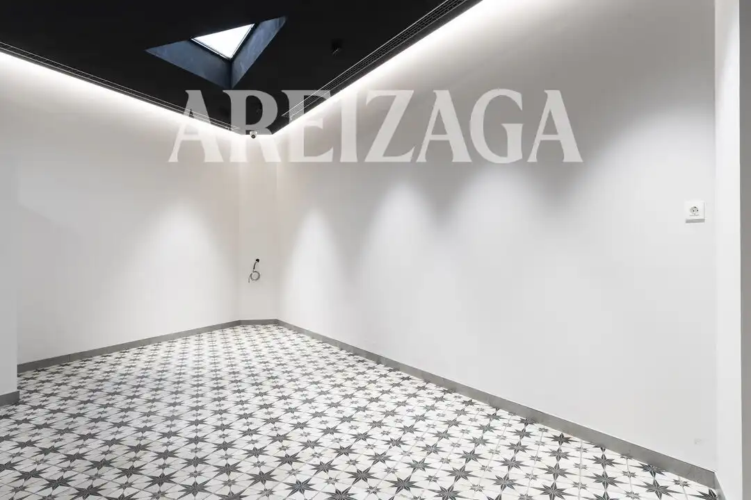 Local en venta en Donostia - San Sebastián 